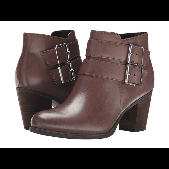 clarks platform ankle boots